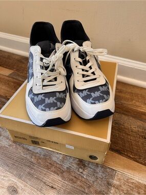 Michael Kors Navy and White MK Logo Lace-Up Sneakers